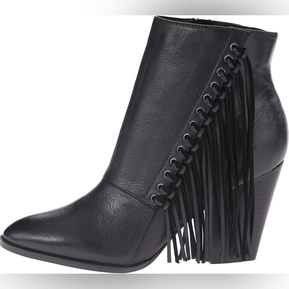 Aldo Shoes - Aldo Women’s ‘Linsey’ Styled Ankle Heeled Booties Black w/ Tassels Size 7